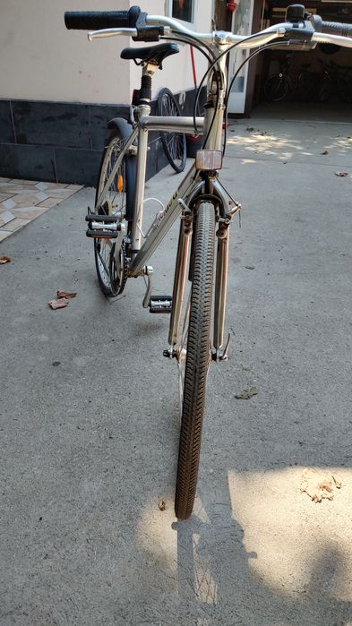 Bicicleta roți de 28" in stare foarte bună