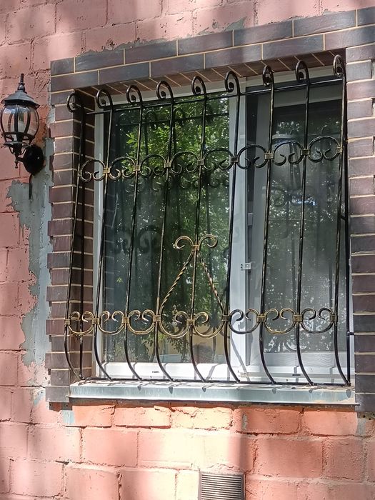 Решетки на окна заборы