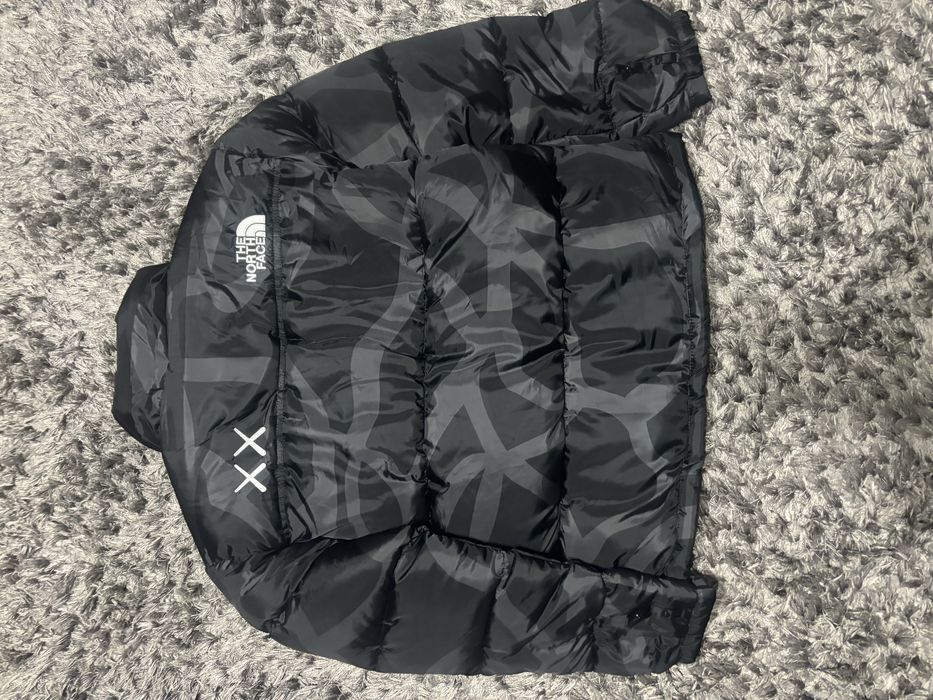 Geaca the north face kaws
