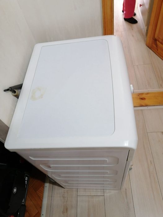 Продам стиральную машинку