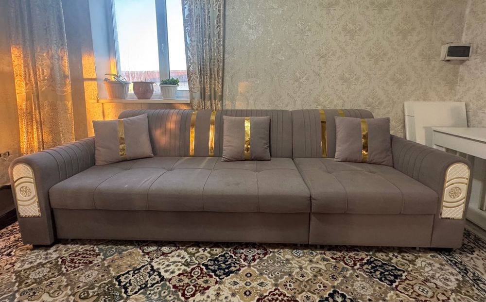 Диван в хорошем состоянии,