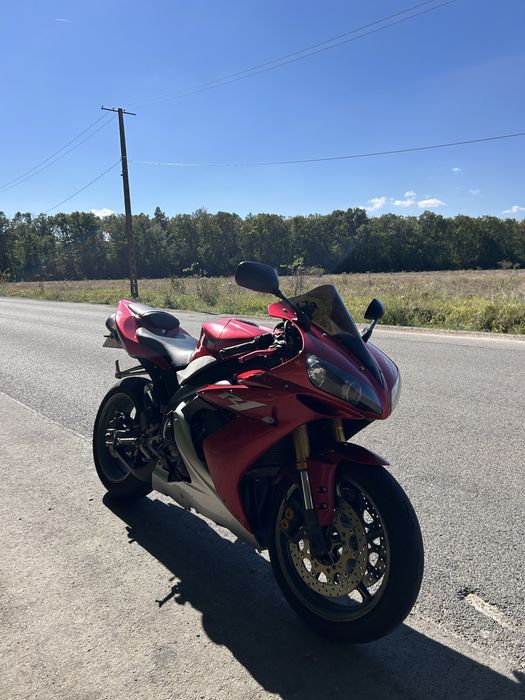 Yamaha R1/RN12 2006
