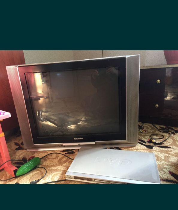 Телевизор цветной