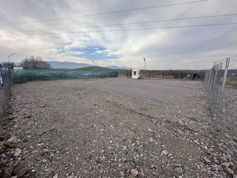 Дава се под наем Парцел в София, Суходол - 600 кв.м за 612 € - Снимка #3