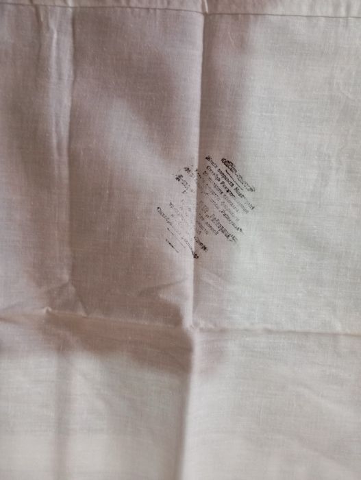 Наволочки белые, новые 60*60 СССР . Цена 500 тг.