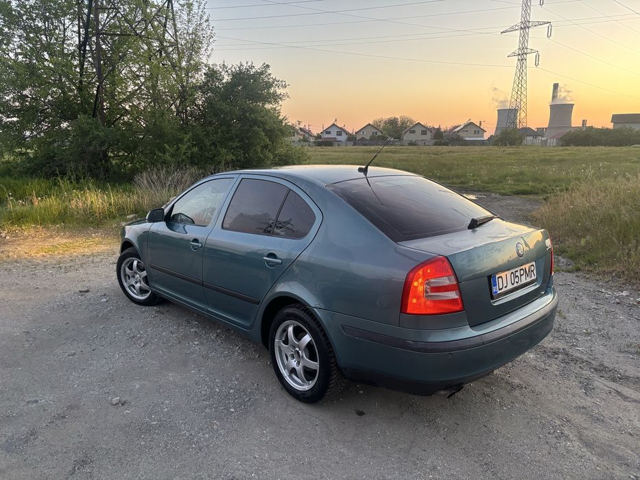 SKODA Octavia 2005 — imagine 3