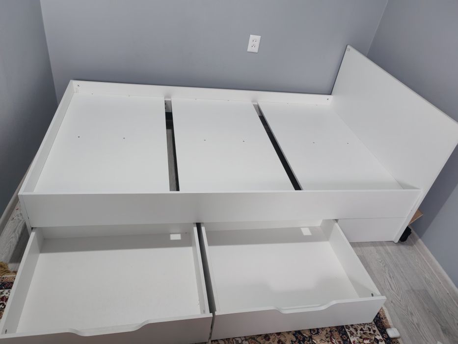 Кровать 120x200см