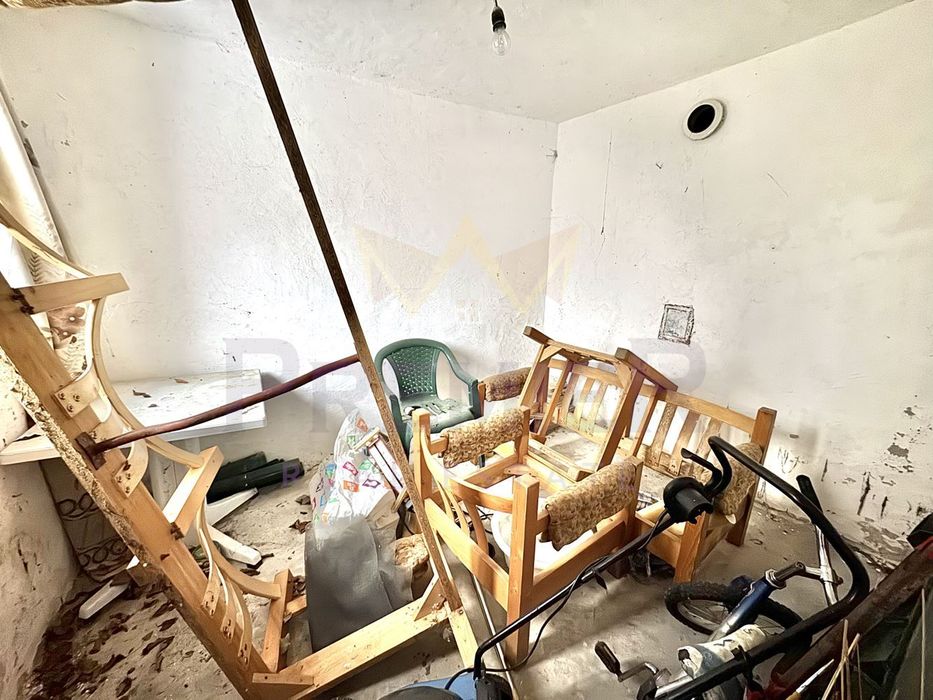 Къща в София, област-с.Томпсън площ 74 цена 50900