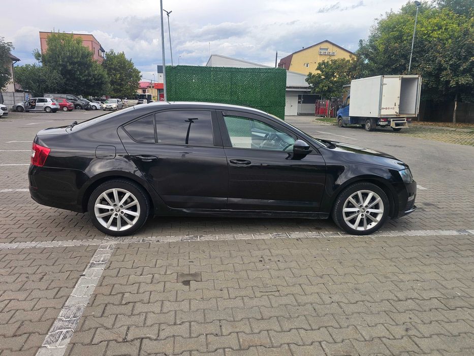SKODA Octavia 2016 — imagine 5