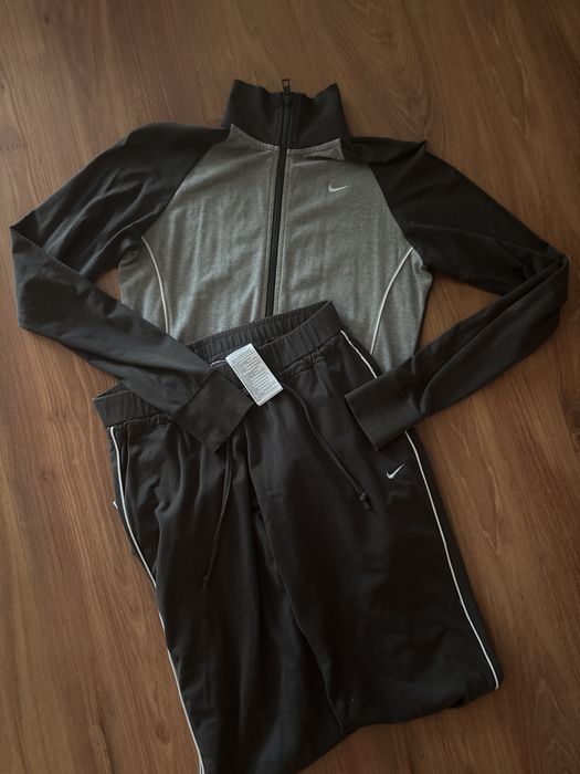 Екип дамски “Nike”/M