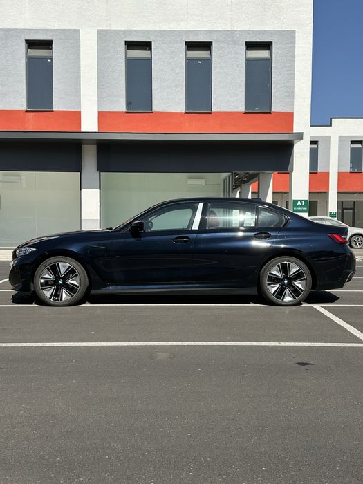 BMW i3 40L Night Sport EV 2025 в наличаи от Terra Auto