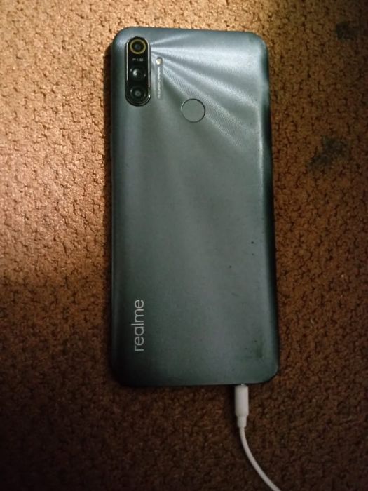 Продам или обменяю телефон