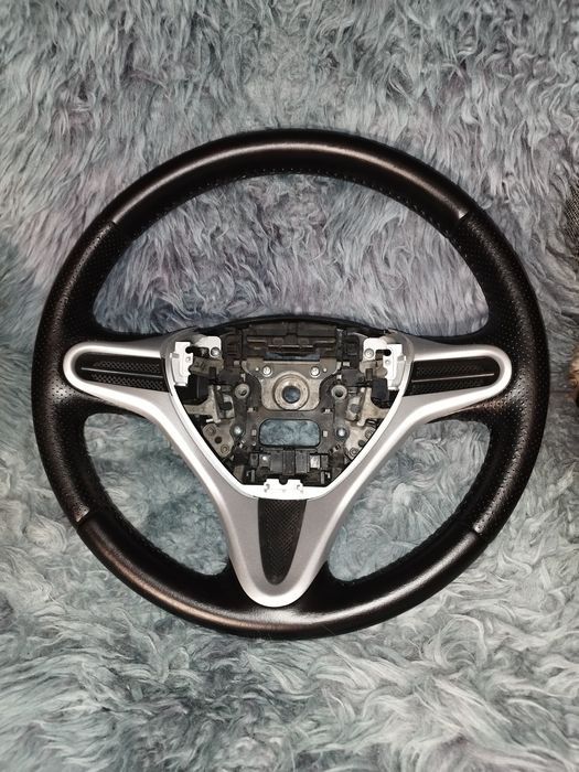 Продам руль Хонда Цивик Фит