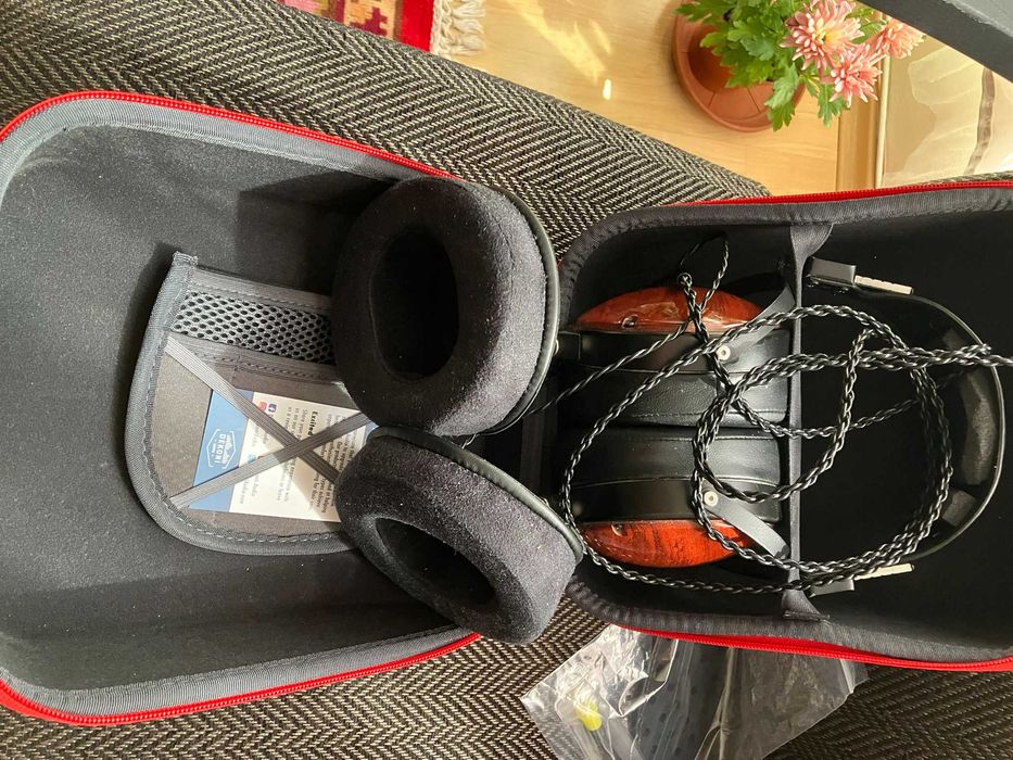 Планарни слушалки Audeze LCD-XC