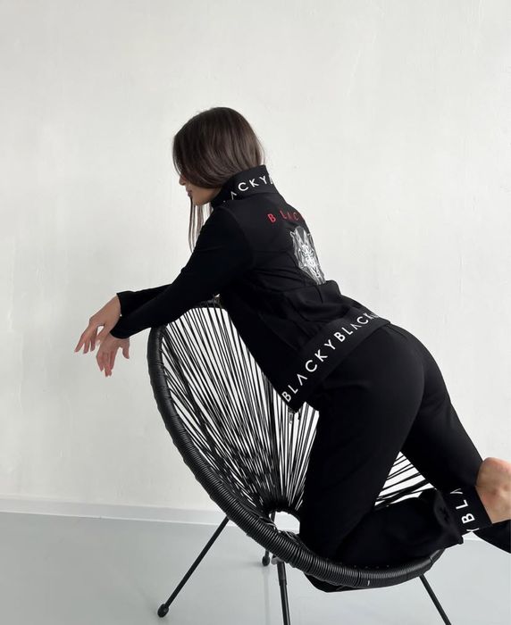 Спортивный костюм