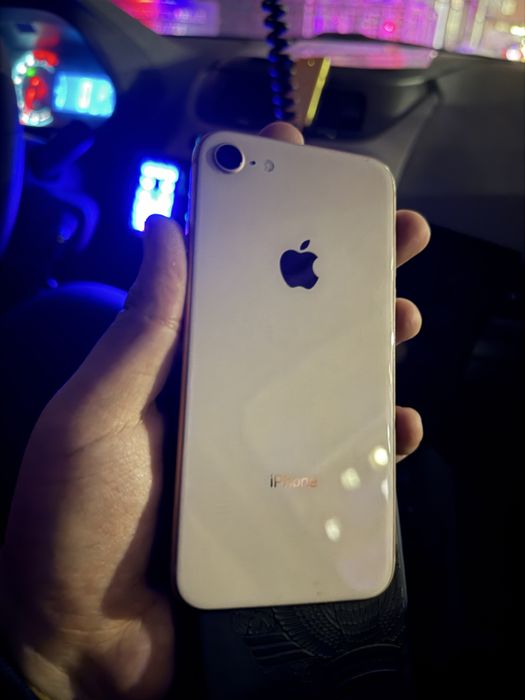 Iphone 8 256 идеально