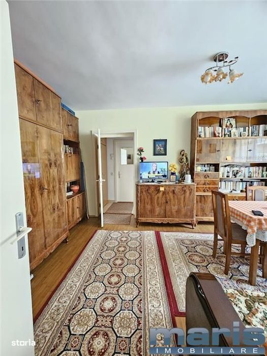 7 Noiembrie - Spitale - UMF 2 camere 50 mp etaj 1