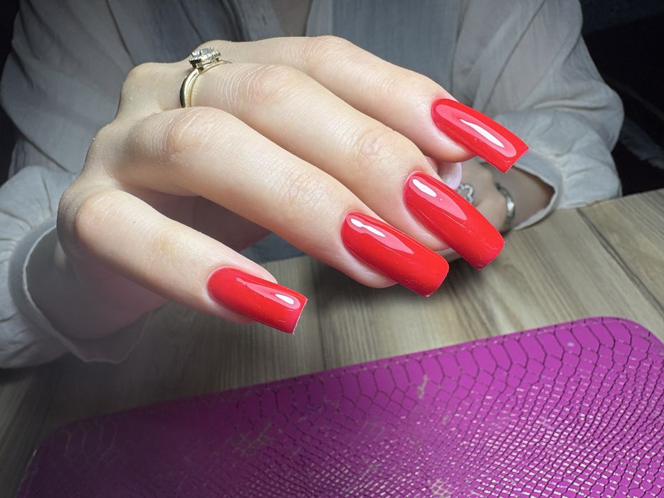 Маникюр в районе дом печати