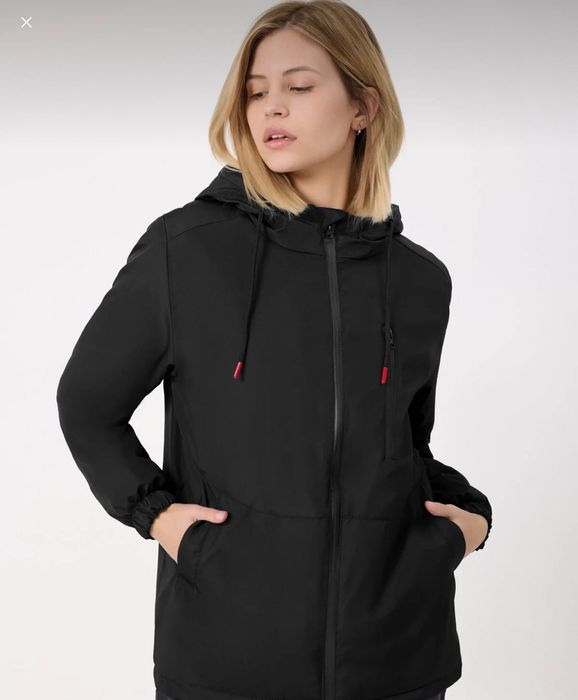 Нова дамско зимно палто - водоустойчиво и ветроустойчиво