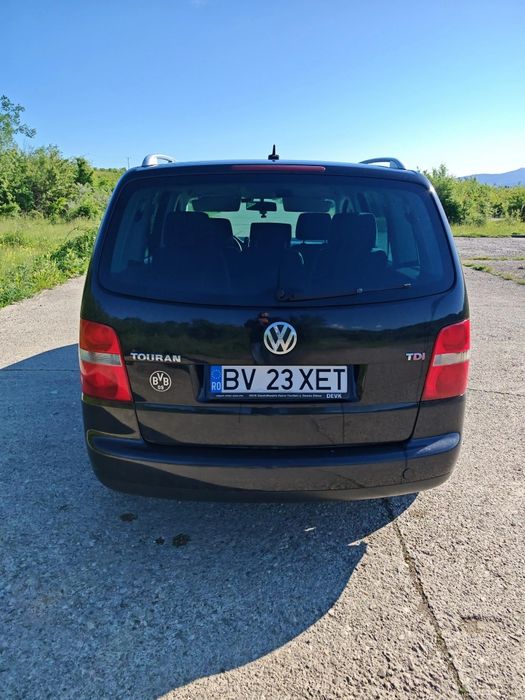 VOLKSWAGEN Touran 2004 — imagine 3