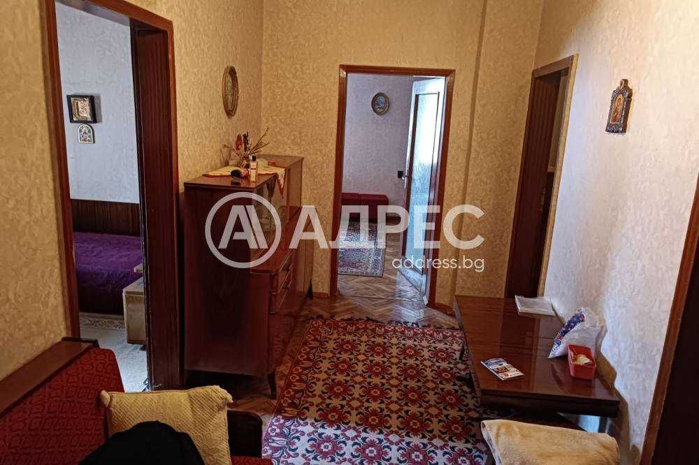 Продава се Многостаен апартамент в Разград, Варош - 109 кв.м за 1170 €/кв.м - Снимка #5
