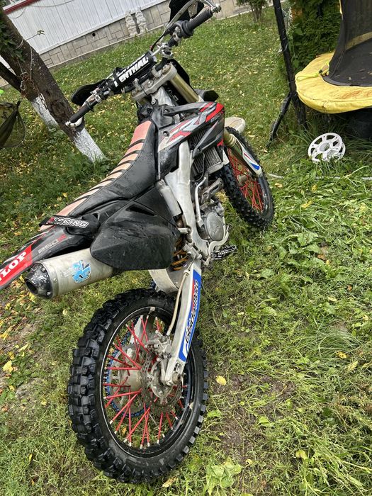 vând HONDA CRF 250r