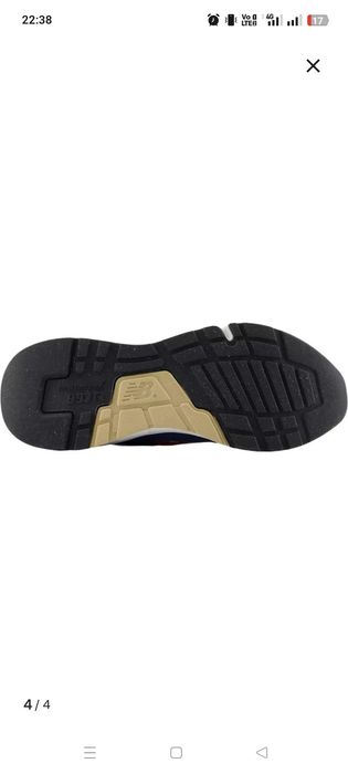 Продам кроссовки оригинал New balanceal