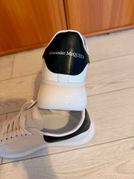 Alexander McQueen nr 43
