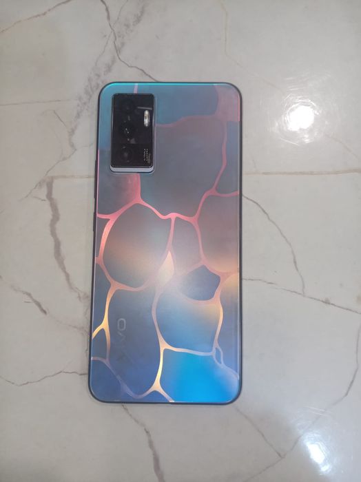 Продам телефон марки Виво