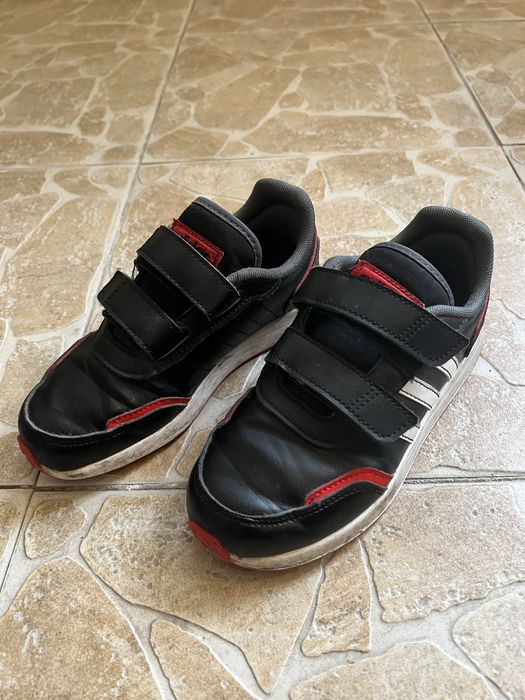 Черни маратонки Adidas