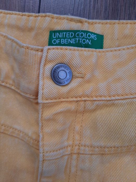 Панталони дънкови Benetton жълти нови