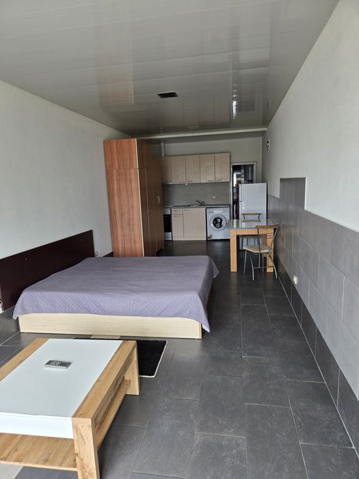 Дава се под наем Едностаен апартамент в Варна, м-т Сотира - 25 кв.м за 280 € - Снимка #4