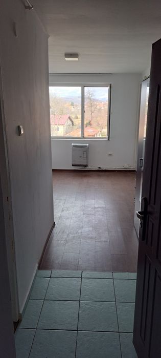 Vând garsonieră  cu suprafață de 20 mp