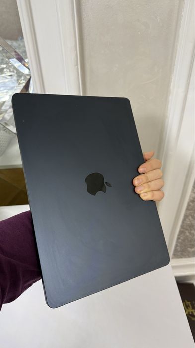 Macbook Air M2 8/256