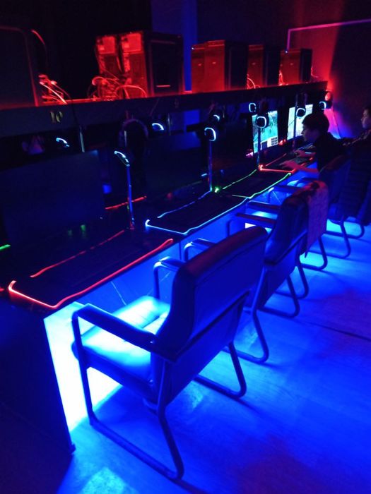 Компютери сотилади