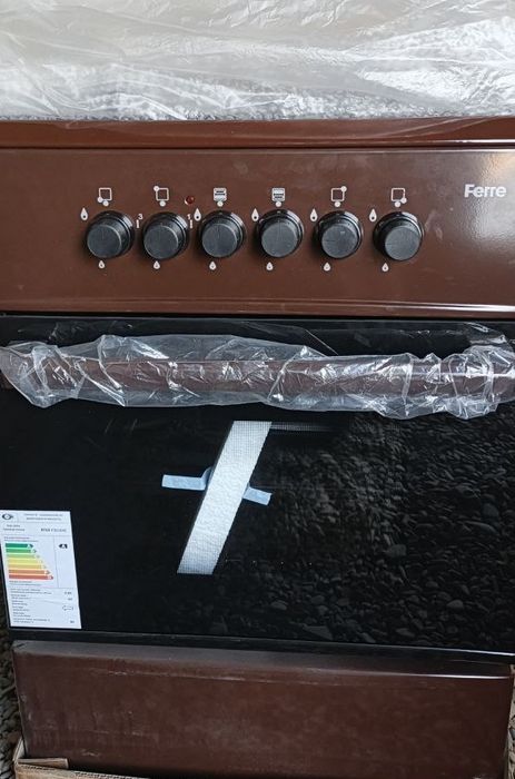 Газ плита 4 Комфоры состояния Новый