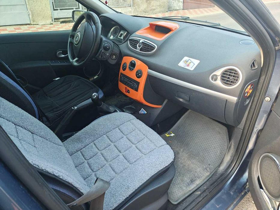 Vanzare Renault Clio 2008 1.4 benzina
