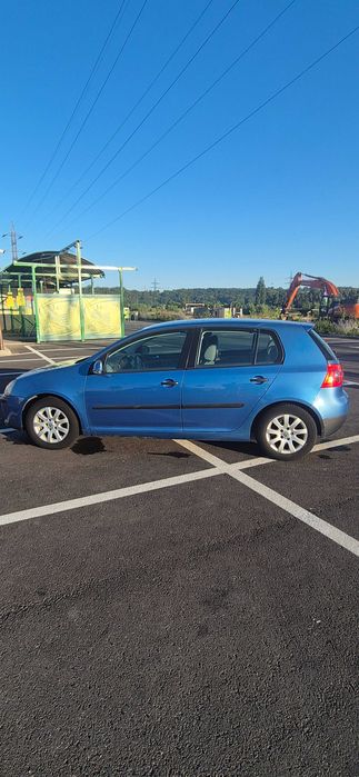Golf 5 2005, 1500 euro negociabil