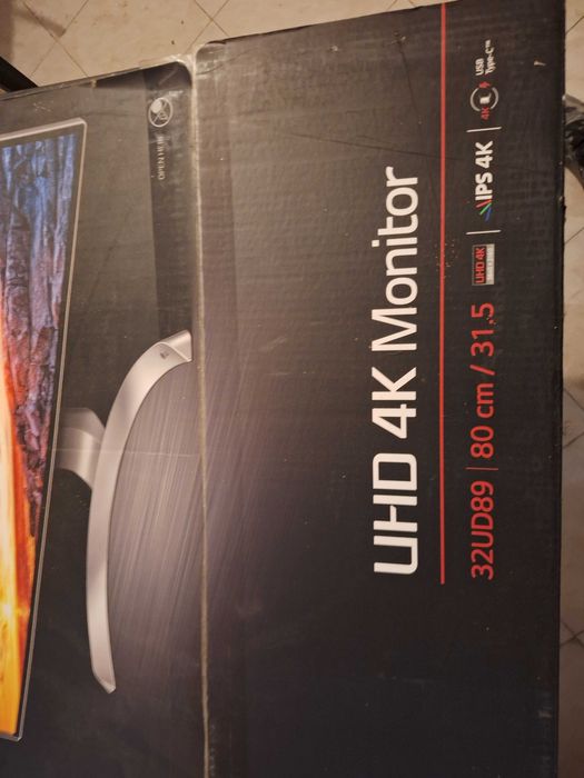 Монитор LG 4K UHD IPS за ремонт 32UD89-W
