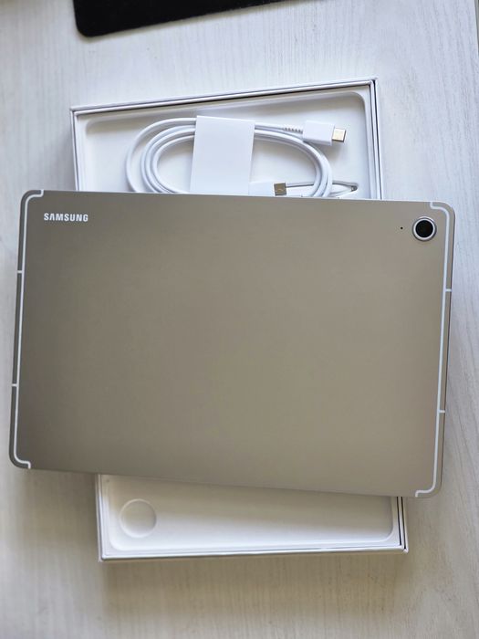 Samsung Galaxy Tab S10 FE (12GB RAM/256GB