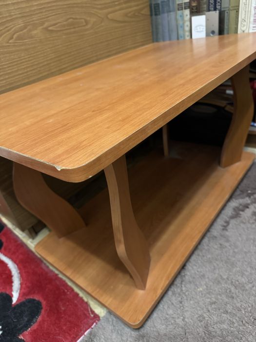 Столик журнальный