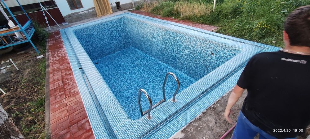 Мойка и стройка  бассейна реставрация