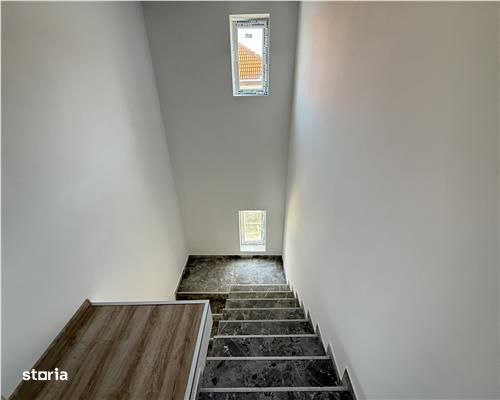 Vand casa tip duplex - teren de 255 mp - Cisnadie