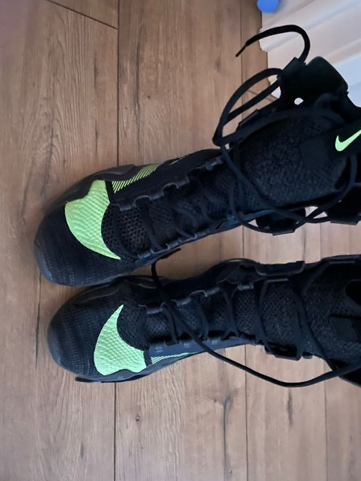 Продам Nike HyperKO 2
Новые боксерки Nike HyperKO 2 зелёно
