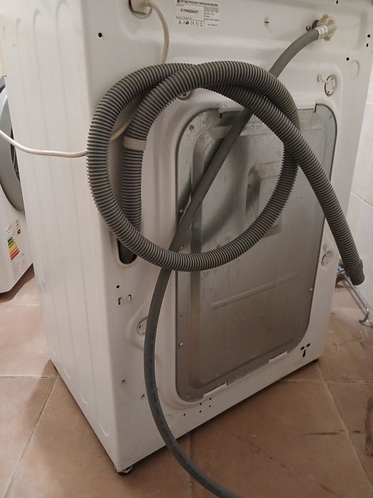 Стиральная машинка автомат