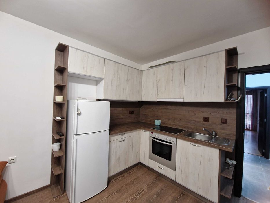 Дава се под наем Двустаен апартамент в Пловдив, Съдийски - 55 кв.м за 428.91 € - Снимка #2