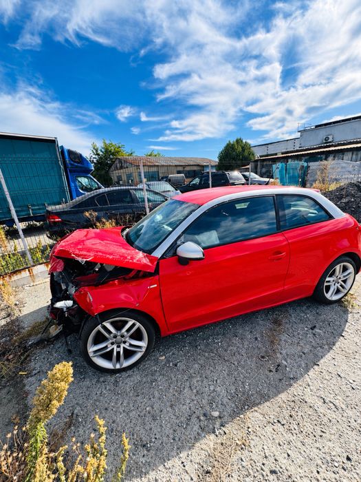 Dezmembrez Audi a1 1,6 tdi
