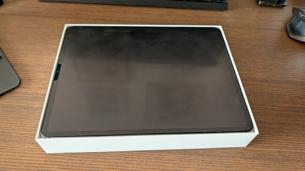 iPad pro M1 12.9 cellular 2021 5th gen, APPLE PEN , 2 кейс и Paperlike