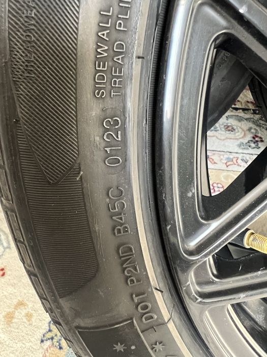 Сатылады төрт диска шиналарымен