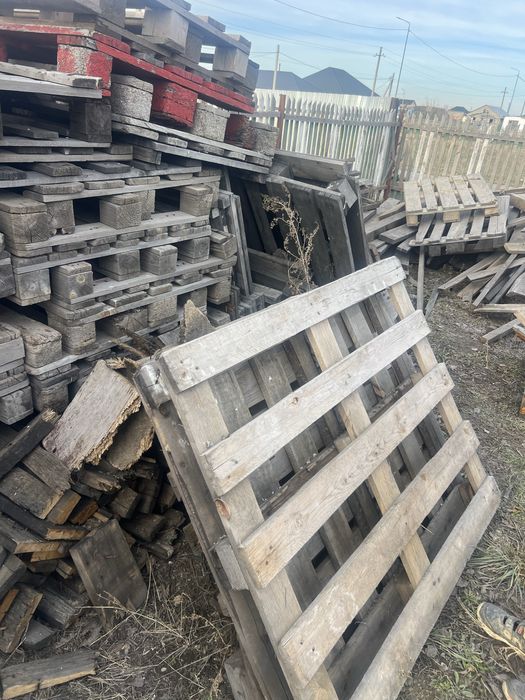 Продам Поддоны б/у